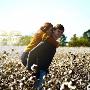 Meet your Posher, Leslie